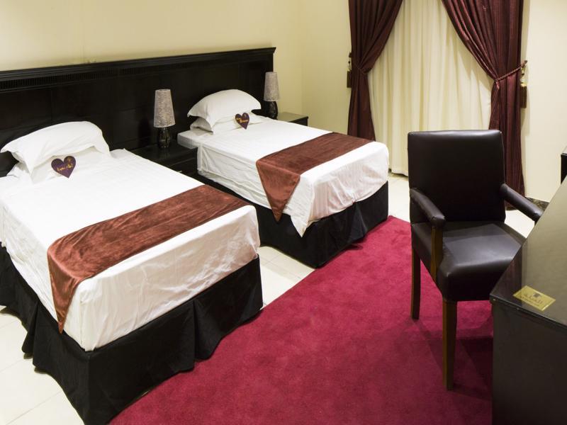Aparthotel Golden Park 3*